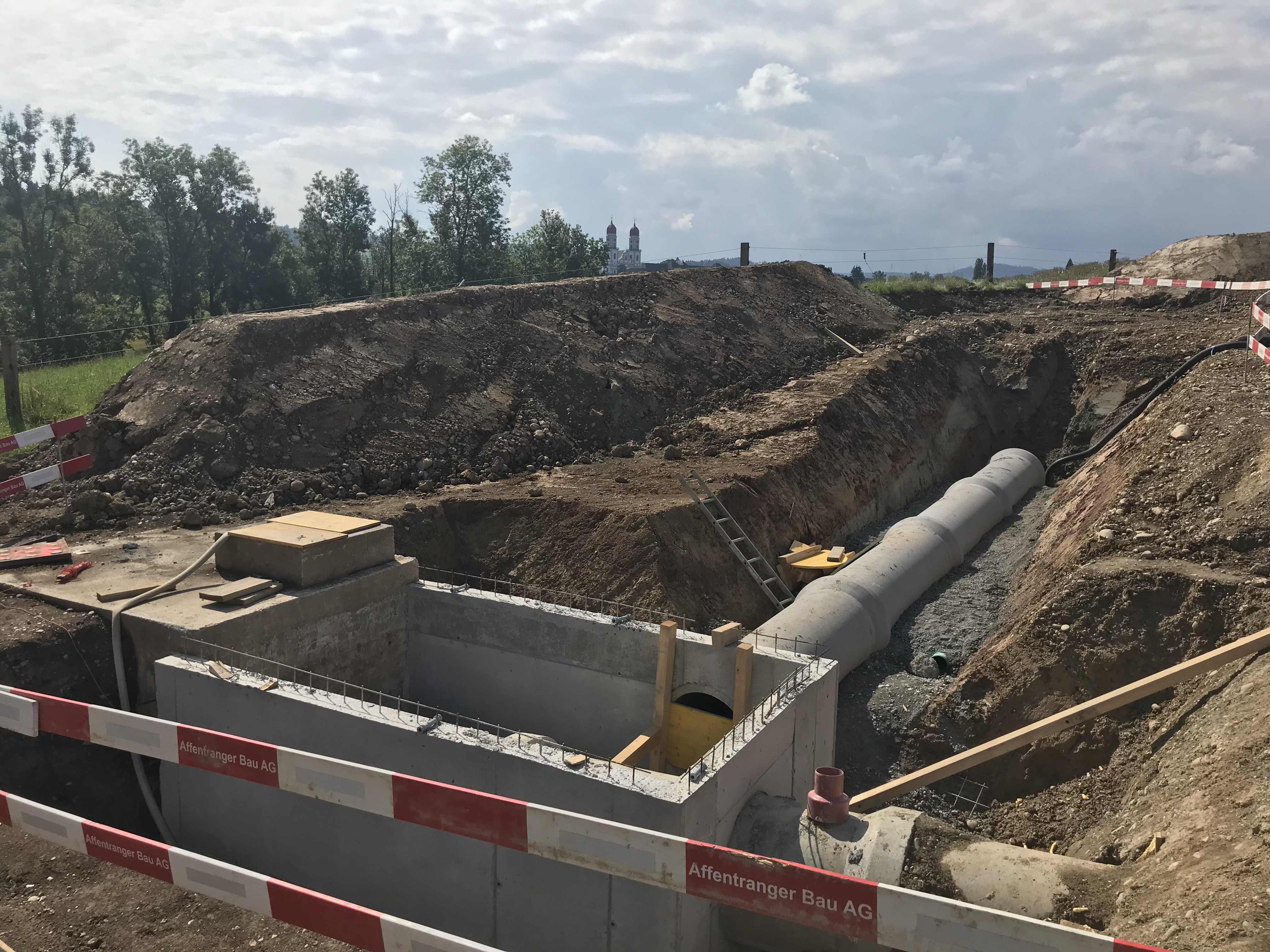 Projektbild: Reitsportarena St. Urbanstrasse Roggwil Tiefbau