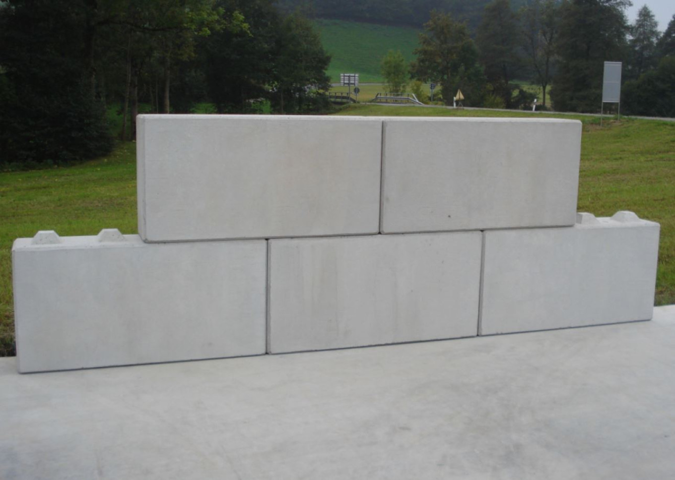 2013 Kreislaufwirtschaft Trimmblocksteine